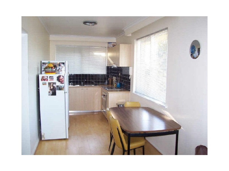 4/10 McColl Court, Brunswick VIC 3056
