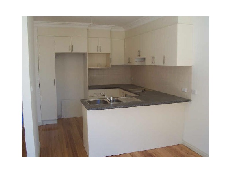 4/81-85 Crevelli Street, Reservoir VIC 3073