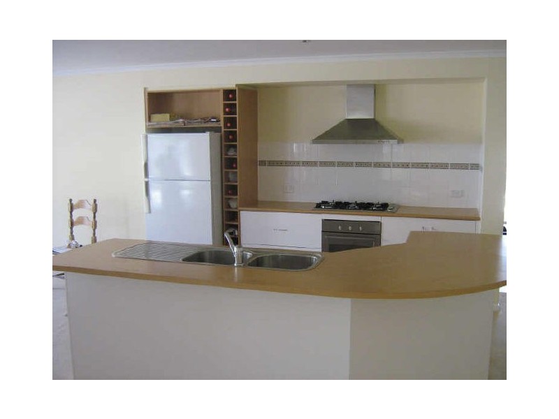 10 Cabernet Crescent, Bundoora VIC 3083