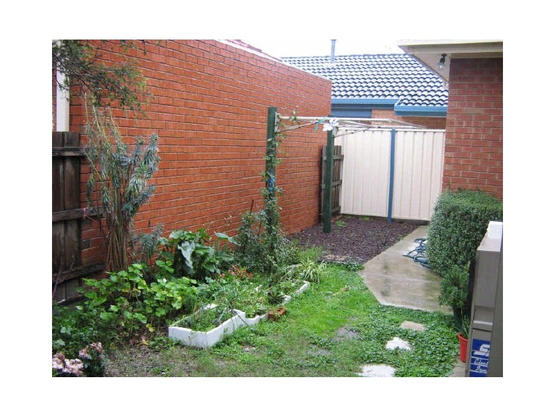 12 Clarence Street, Reservoir VIC 3073