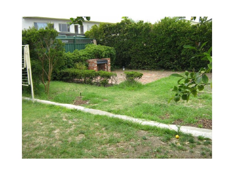 58 Beaconsfield Pde, Northcote VIC 3070