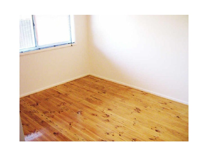 3/82 Henty Street, Reservoir VIC 3073