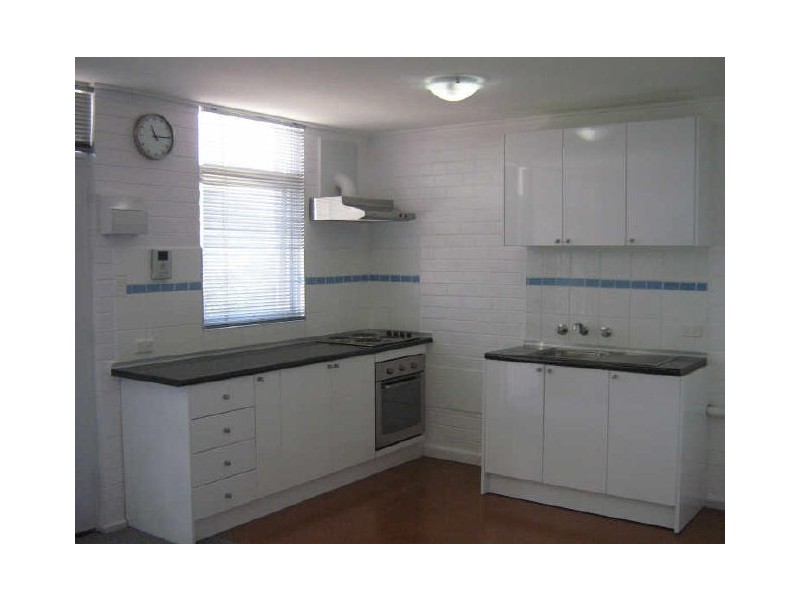 8/65 Collins Street, Thornbury VIC 3071