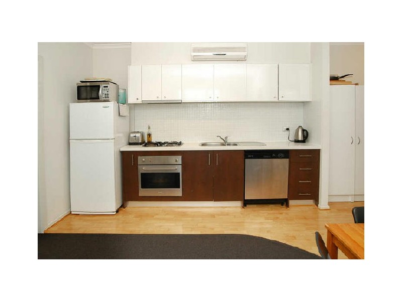 8/2 Dundas Street, Thornbury VIC 3071