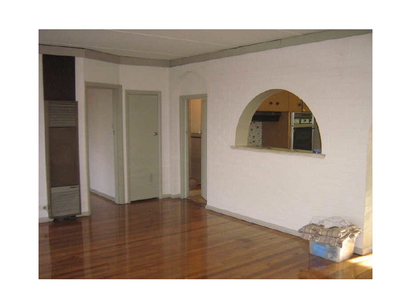 6 Oxford Street, Glenroy VIC 3046