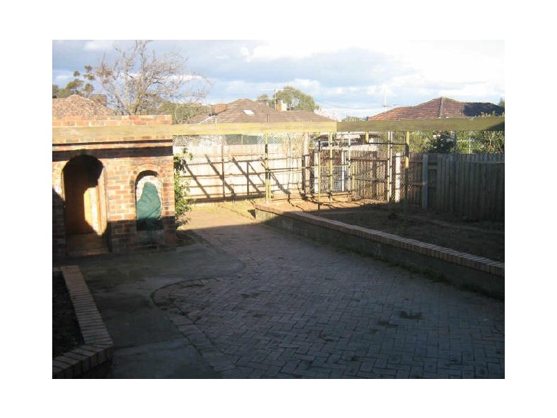 6 Oxford Street, Glenroy VIC 3046