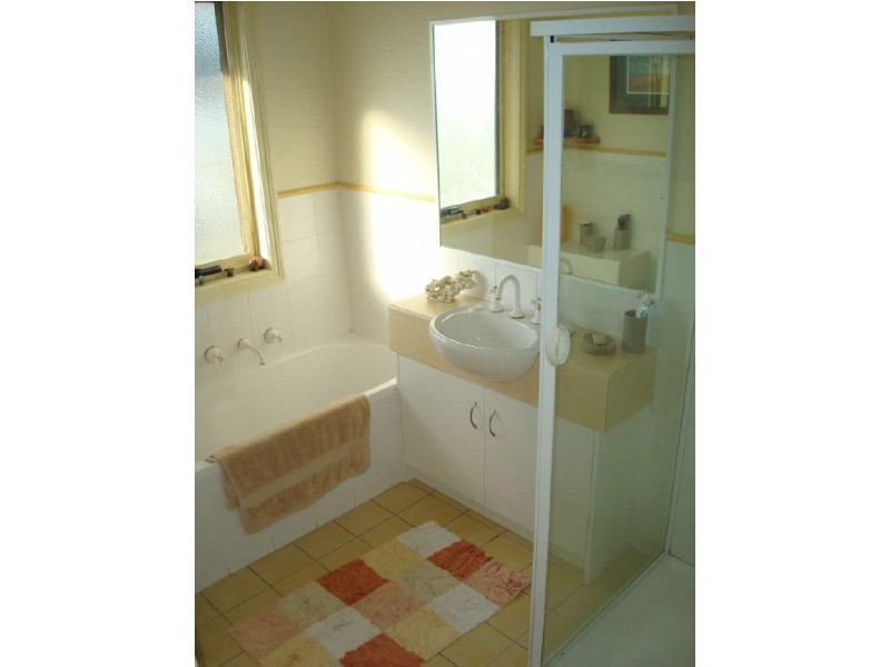 27 Alfred Street, Preston VIC 3072