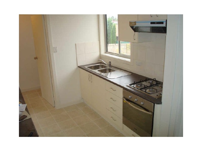 24 Drysdale Street, Reservoir VIC 3073