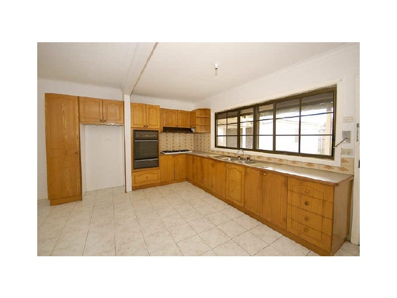 10 Stott Street, Preston VIC 3072