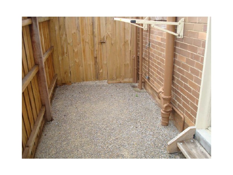 3/65 Collins Street, Thornbury VIC 3071