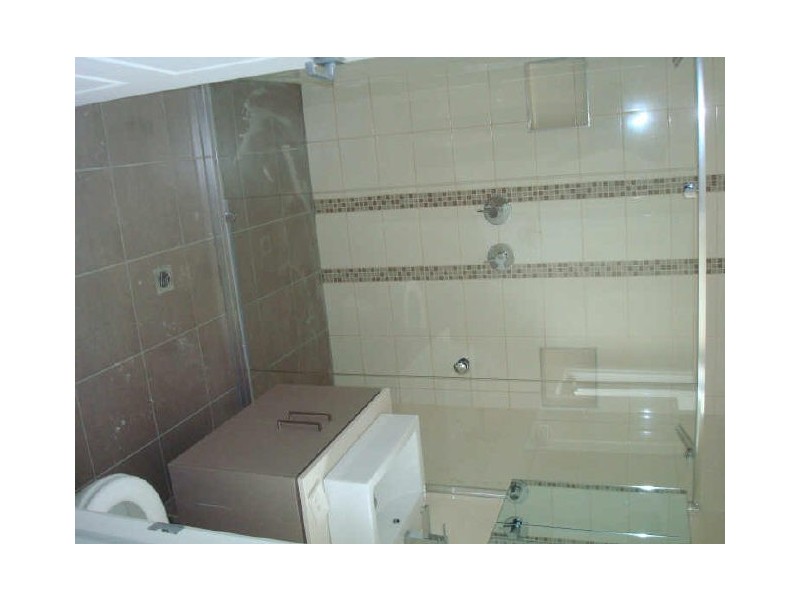 4/45 Normanby Avenue, Thornbury VIC 3071