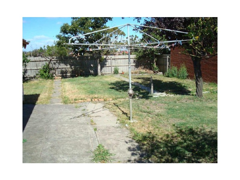 30 Clements Street, Reservoir VIC 3073