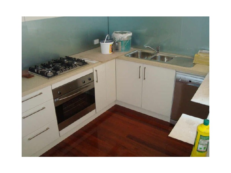 68A Woolton Ave, Thornbury VIC 3071