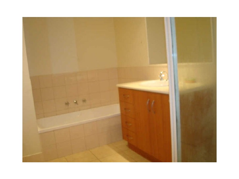 16/89 Hotham Street, Preston VIC 3072