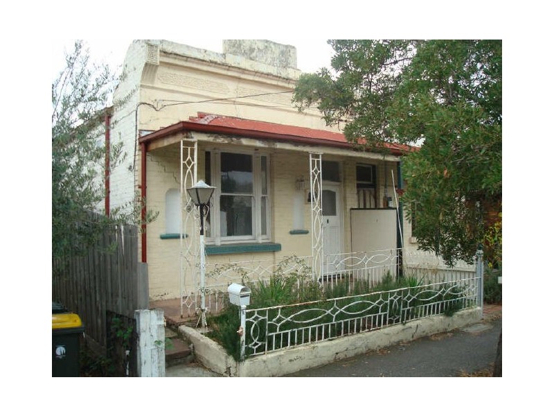 15 Laura Street, Brunswick VIC 3056