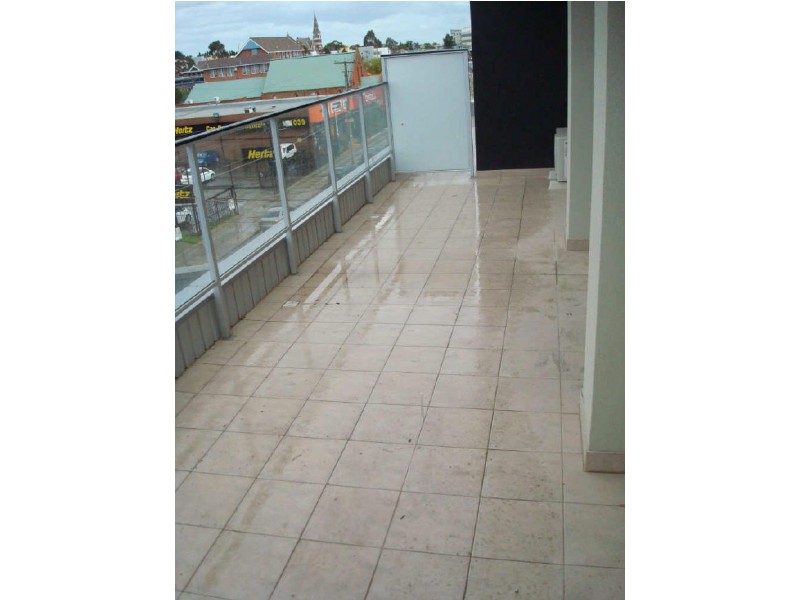 2/293 High Street, Preston VIC 3072