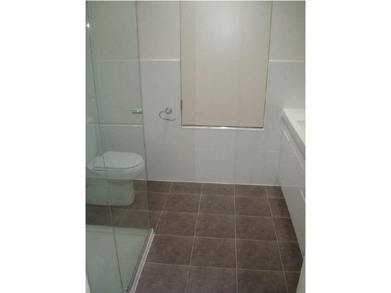 2/293 High Street, Preston VIC 3072