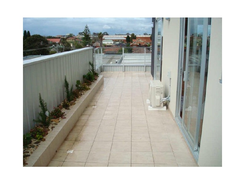 3/293 High Street, Preston VIC 3072