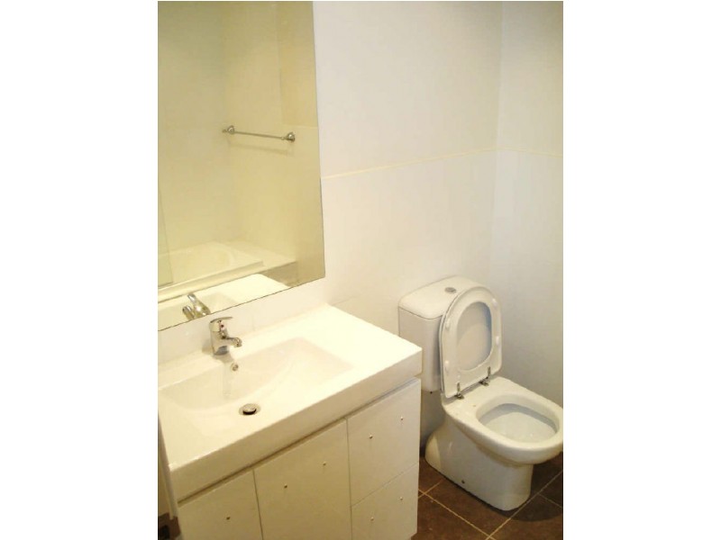 9/293 High Street, Preston VIC 3072