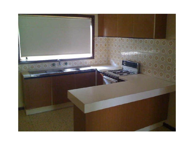 2/175 Rossmoyne Street, Thornbury VIC 3071