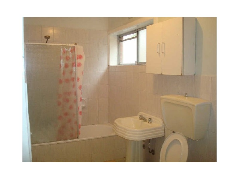 4/62 Normanby Avenue, Thornbury VIC 3071