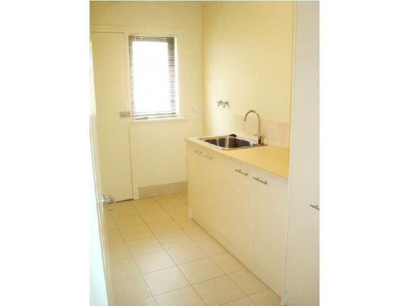 6 Tharatt Street, Thornbury VIC 3071