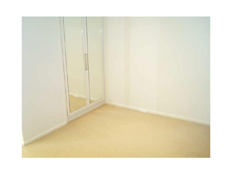 8/15 Hutton Street, Thornbury VIC 3071