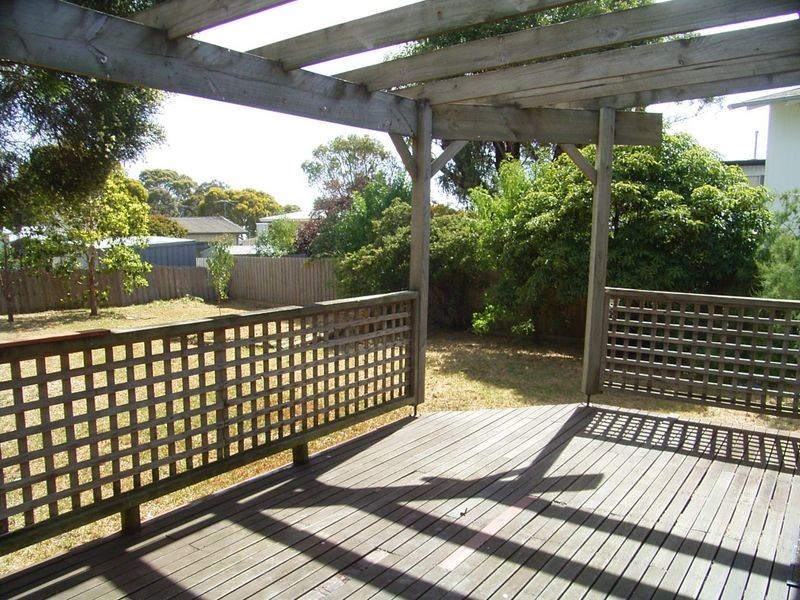 54 Grandview Road, Torquay VIC 3228