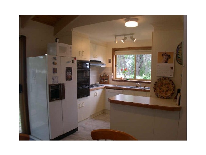 1/7 Charles Lane, Torquay VIC 3228