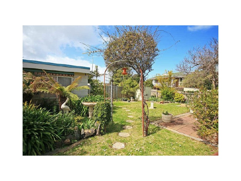 25 Sarabande Crescent, Torquay VIC 3228