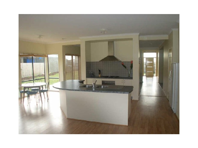 2 Bass Drive, Torquay VIC 3228