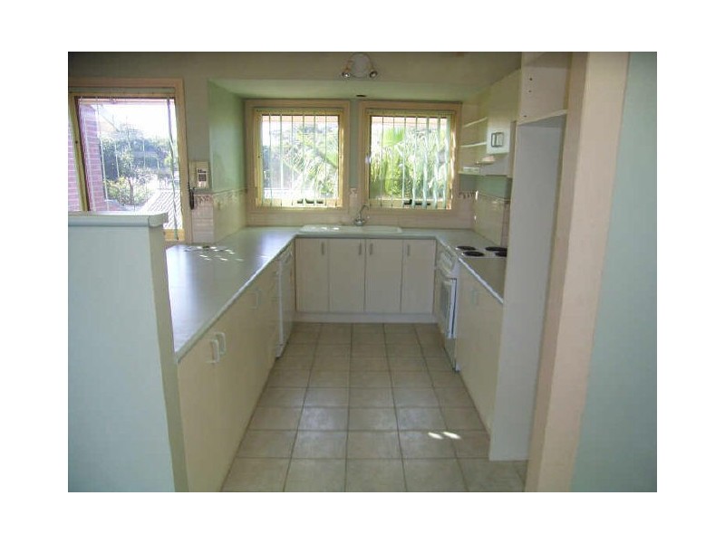 2/48-50 Geelong Road, Torquay VIC 3228