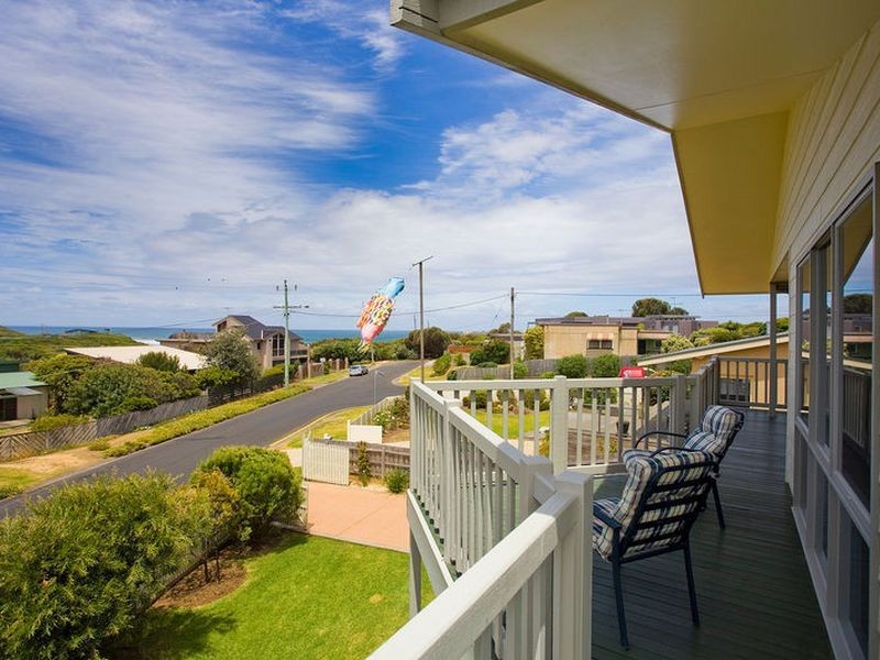 13 Sandwich Avenue, Jan Juc VIC 3228