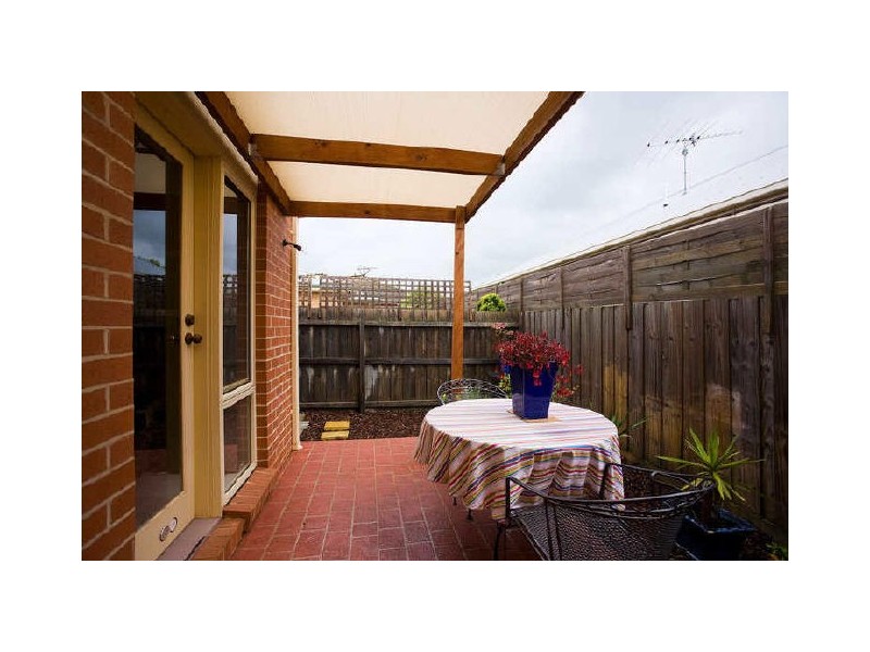 24 Boscarne Avenue, Torquay VIC 3228