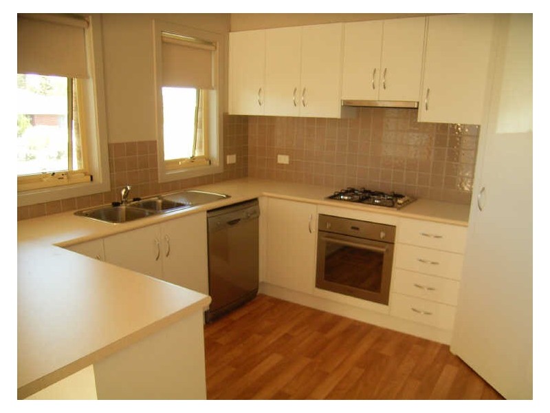 1/5 Ozan Crescent, Jan Juc VIC 3228