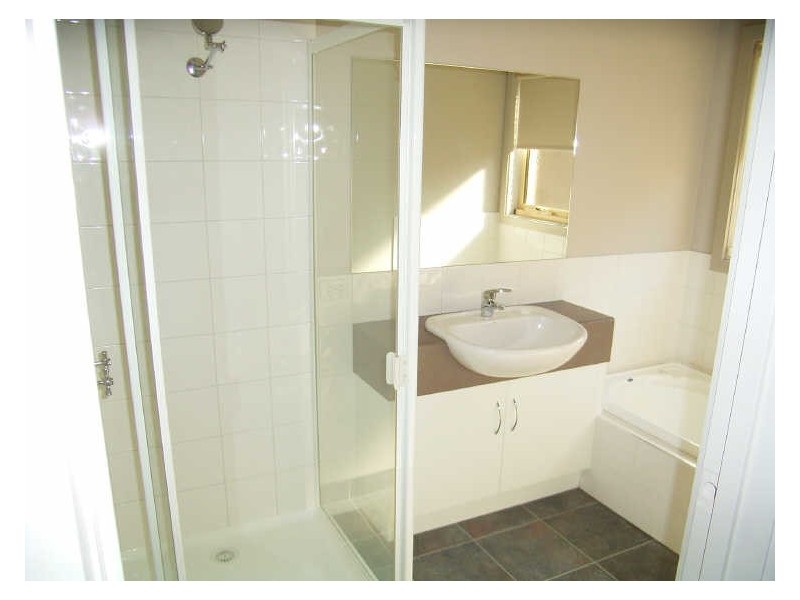 1/5 Ozan Crescent, Jan Juc VIC 3228