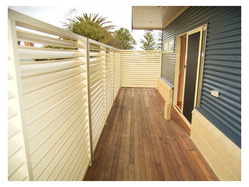 1/17 The Esplanade, Torquay VIC 3228