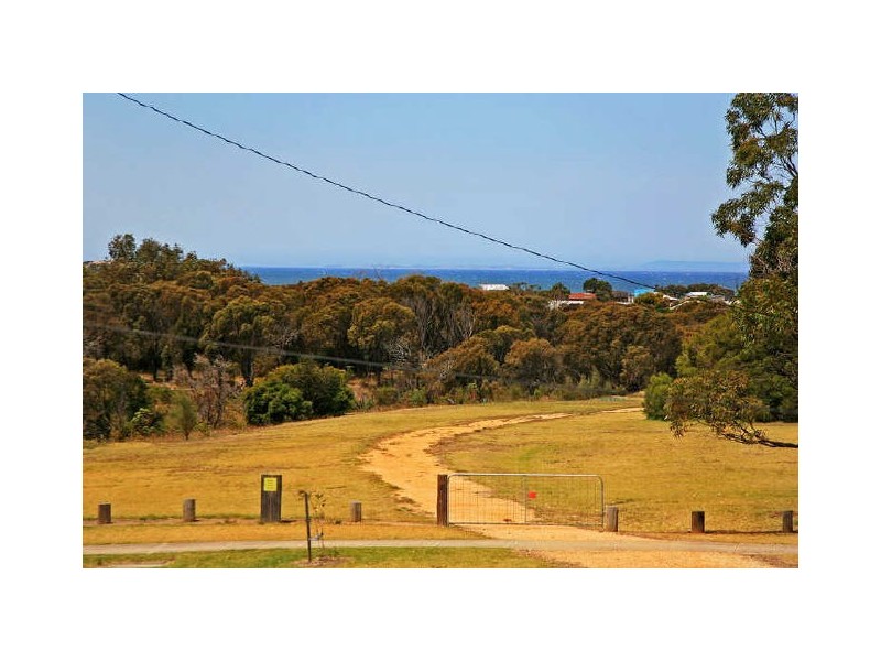 1 Parkside Crescent, Torquay VIC 3228