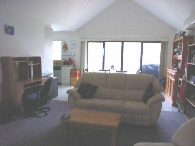 2/38 Spring Street, Torquay VIC 3228