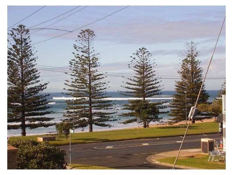 2/17 The Esplanade, Torquay VIC 3228