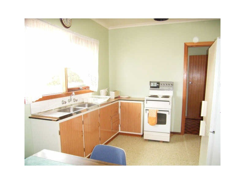 8 Eastview Terrace, Jan Juc VIC 3228