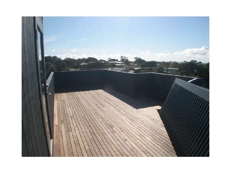 1/59 Beach Road, Torquay VIC 3228