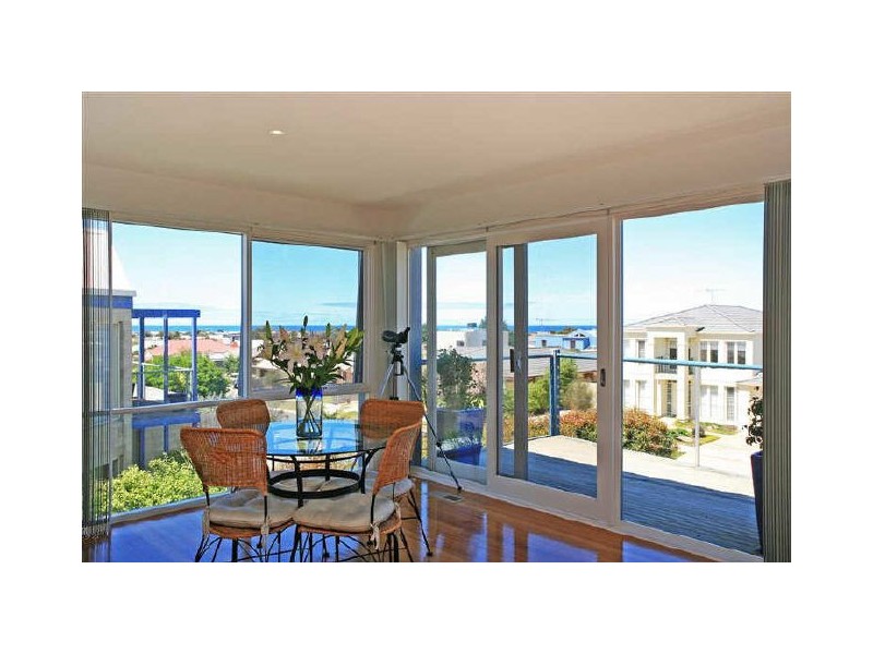 29 Pomora Avenue, Torquay VIC 3228