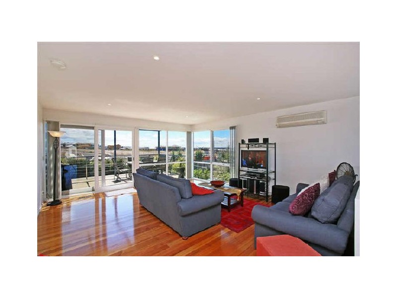 29 Pomora Avenue, Torquay VIC 3228