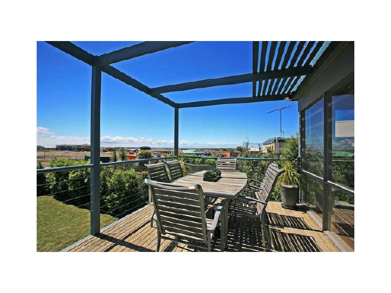 29 Pomora Avenue, Torquay VIC 3228