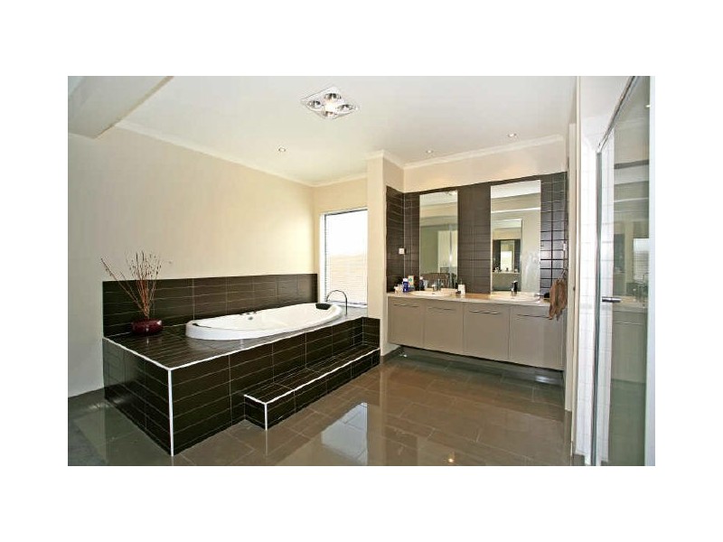 15 Headland Drive, Torquay VIC 3228