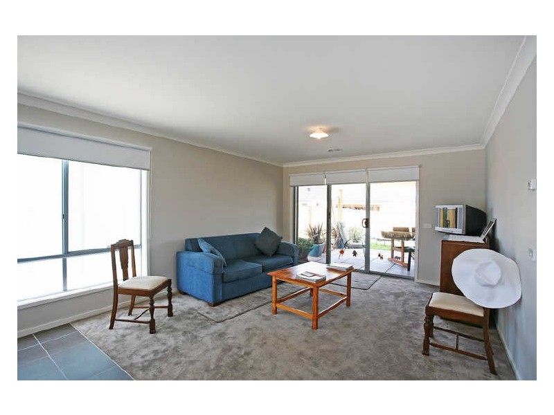 17 Centreside Drive, Torquay VIC 3228