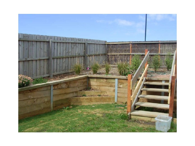 8 Danawa Drive, Torquay VIC 3228