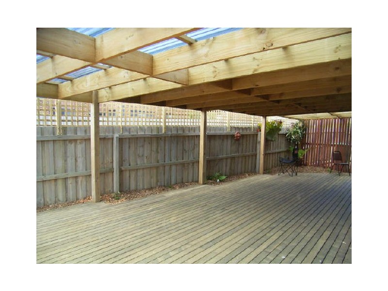 8 Danawa Drive, Torquay VIC 3228