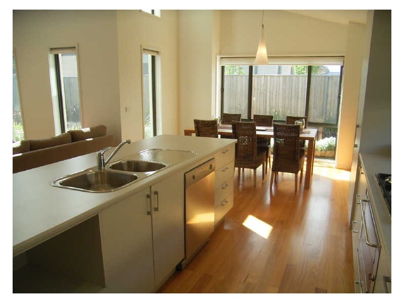 4 Seaward Way, Torquay VIC 3228